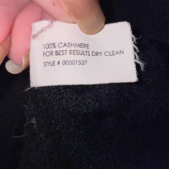 Club Monaco Cashmere ColorBlock Crew Neck Sweater Size Medium - Picture 5 of 6